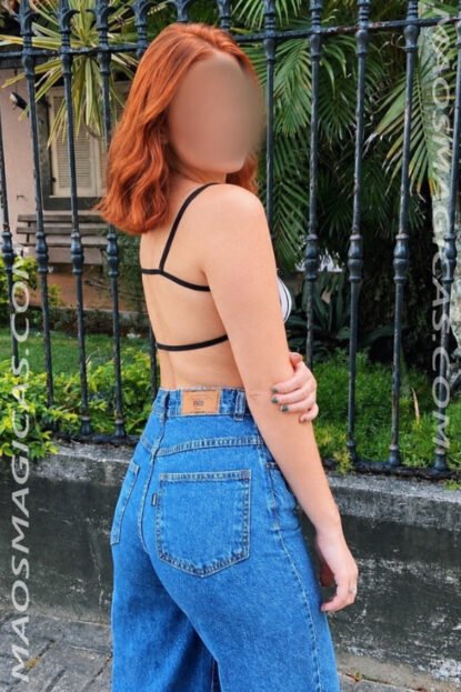 Júlia
